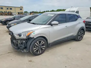 Nissan Kicks 1.6L 4 2020