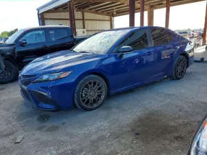 Toyota Camry 2.5L 4 2023