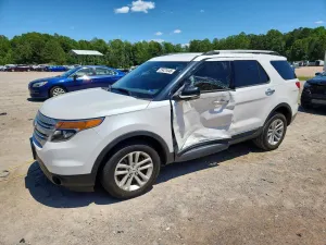 Ford Explorer 3.5L 6 2013