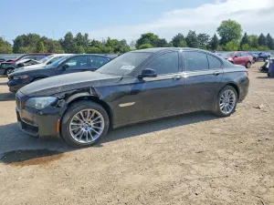 BMW 7 Series 4.4L 8 2013