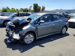 Nissan Leaf U 2025