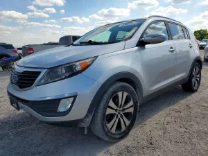 Kia Sportage 2.4L 4 2012