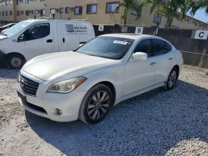 Infiniti M37 3.7L 6 2011