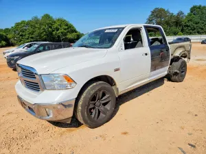 RAM 1500 5.7L 8 2019