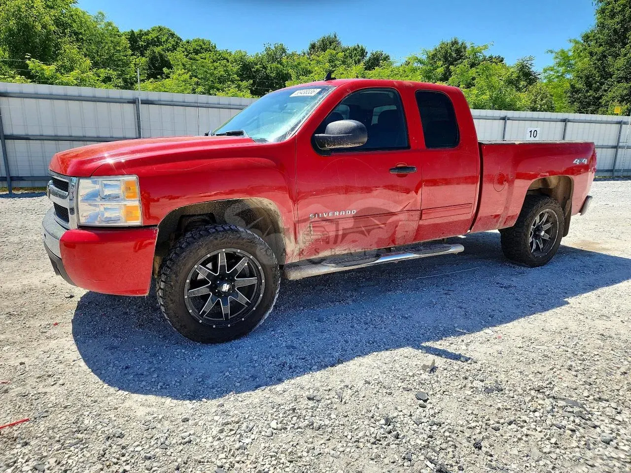 Chevrolet Silverado 1500 4.8L 8 2011