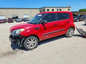 Kia Soul 2.0L 4 2012