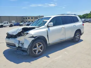 Toyota Highlander 3.5L 6 2013