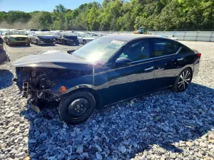 Nissan Altima 2.5L 4 2019