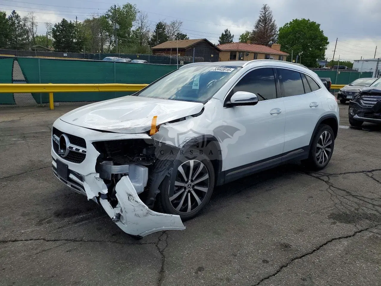 Mercedes-Benz GLA 2.0L 4 2023