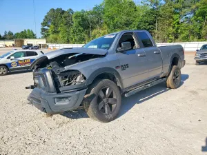 RAM 1500 5.7L 8 2019