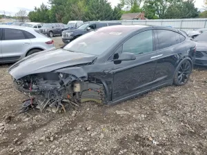 Tesla Model X 2019