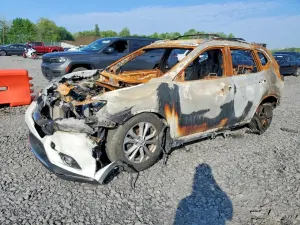 Nissan Rogue 2.5L 4 2016