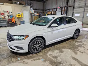 Volkswagen Jetta 1.4L 4 2021