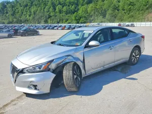 Nissan Altima 2.5L 4 2019