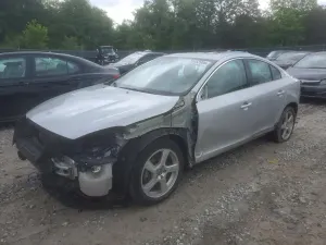 Volvo S60 2.4L 5 2012
