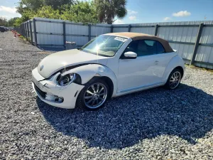 Volkswagen Beetle 2.5L 5 2013