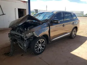 Mitsubishi Outlander 2.4L 4 2017