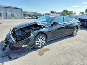 Nissan Altima 2.5L 4 2019