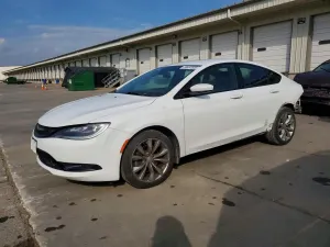 Chrysler 200 2.4L 4 2015