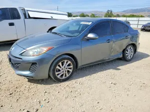 Mazda 3 2.0L 4 2012