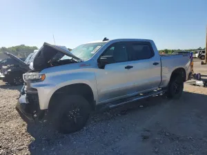 Chevrolet Silverado 1500 5.3L 8 2021