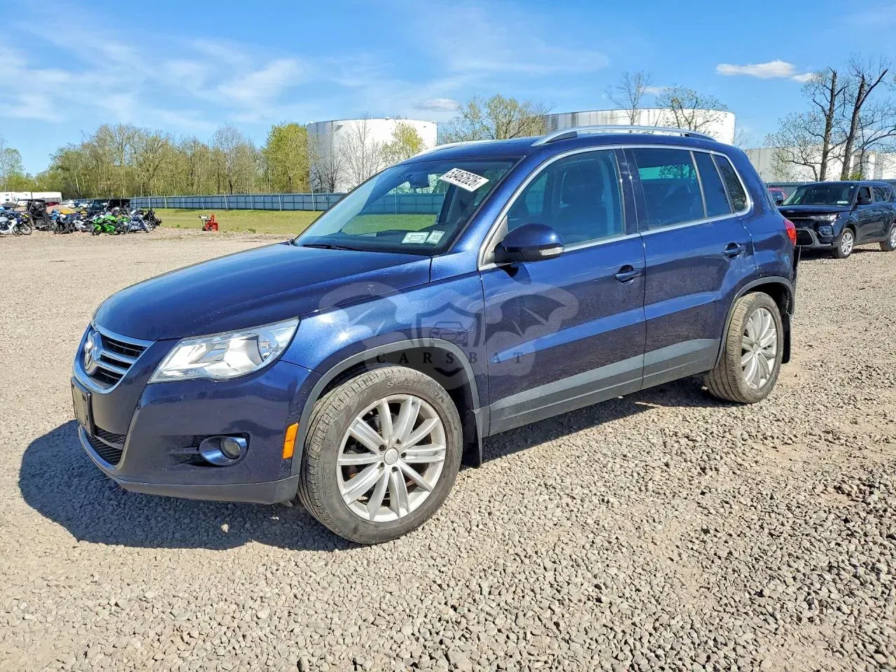 Volkswagen Tiguan 2.0L 4 2011