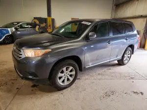Toyota Highlander 3.5L 6 2013