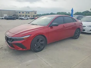 Hyundai Elantra 2.0L 4 2026