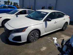 Nissan Altima 2.5L 4 2026