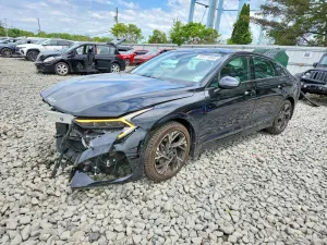 Kia K5 2.5L 4 2025