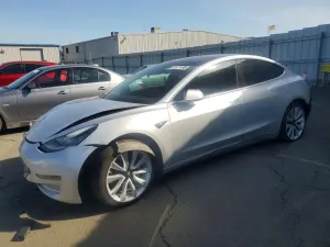 Tesla Model 3 2018
