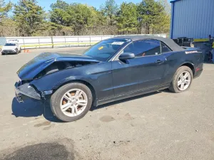 Ford Mustang 3.7L 6 2014