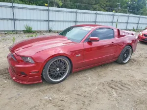 Ford Mustang 5.0L 8 2014