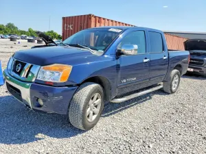 Nissan Titan 5.6L 8 2011