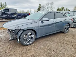 Hyundai Elantra 2.0L 4 2025