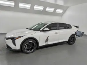 Kia K4 2.0L 4 2025