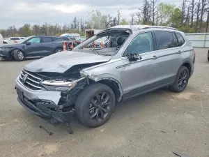 Volkswagen Tiguan 2.0L 4 2024