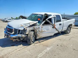GMC Sierra 6.6L 8 2004
