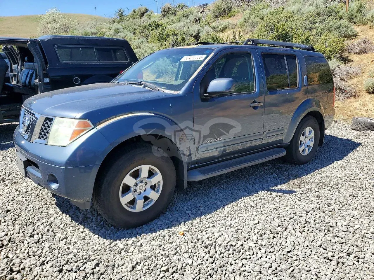 Nissan Pathfinder 4.0L 6 2005