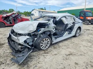 Toyota Camry 2.5L 4 2023