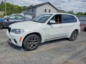 BMW X5 3.0L 6 2013