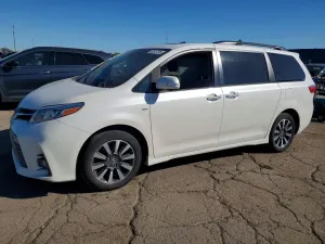 Toyota Sienna 3.5L 6 2020
