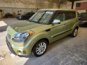 Kia Soul 2.0L 4 2013