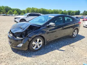 Hyundai Elantra 1.8L 4 2013