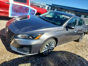 Nissan Altima 2.5L 4 2025
