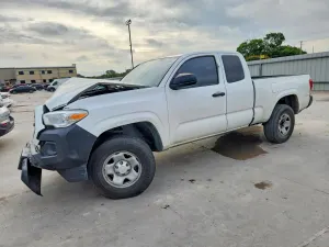 Toyota Tacoma 2.7L 4 2017