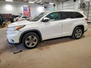 Toyota Highlander 3.5L 6 2016