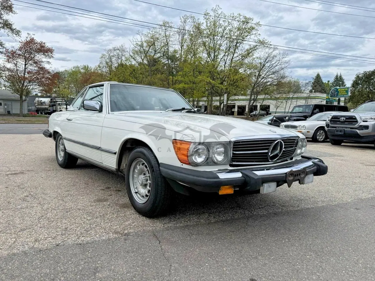 Mercedes-Benz 380 3.8L 8 1983