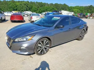 Nissan Altima 2.5L 4 2019