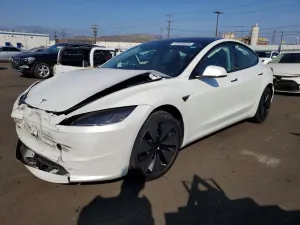 Tesla Model 3 2025